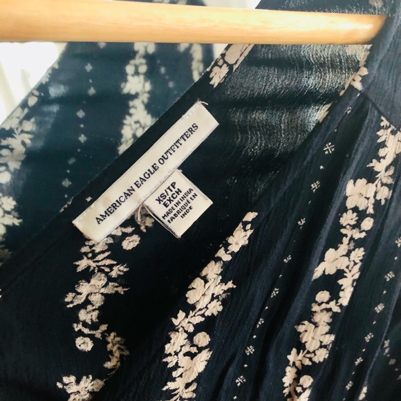 AE Floral Maxi Dress - Picture 2 of 6